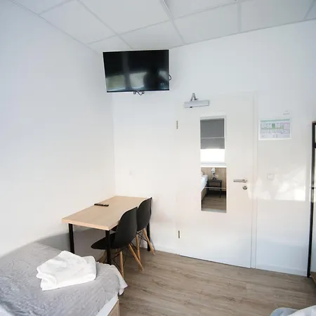 Messe Hostal